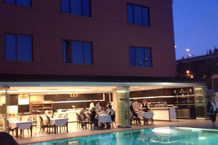 Hemera Restaurant Ortakoy Princess Hotel Ortakoy Merkez Istanbul